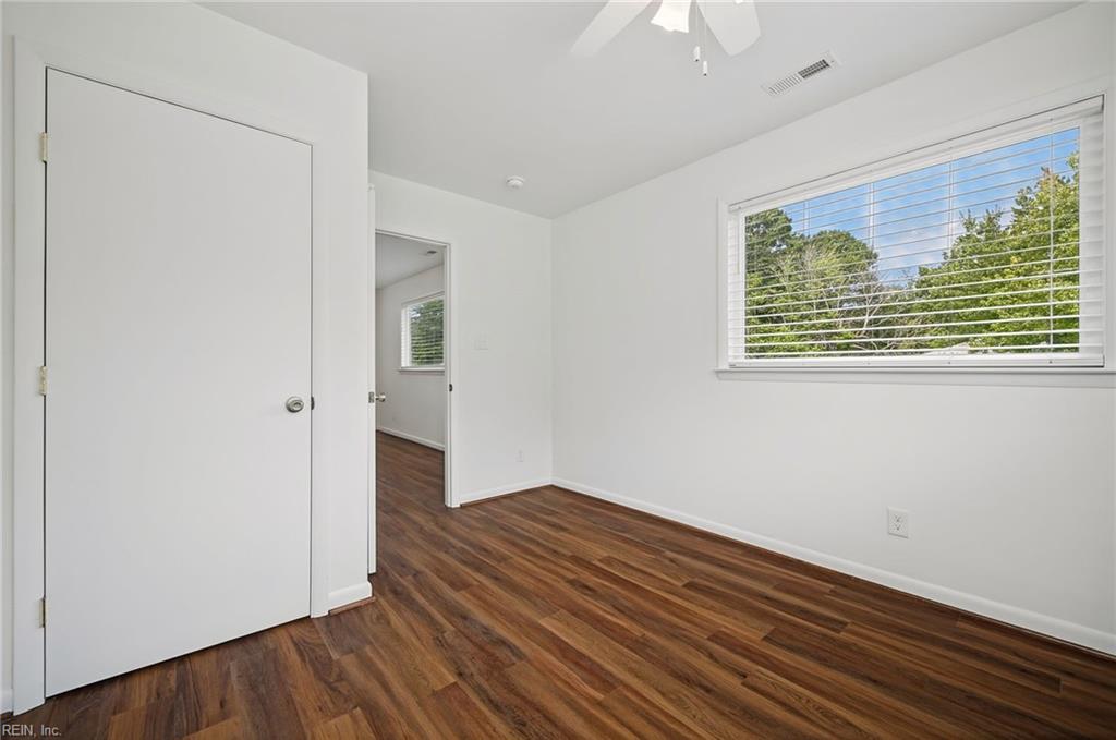 4109 Edinburgh Dr Property Photo 28