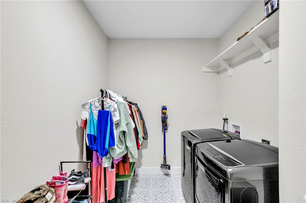 111 Artisan Way Property Photo 38