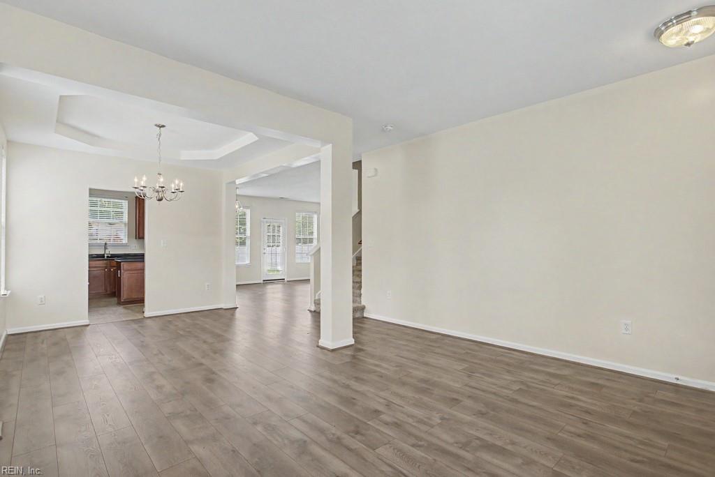 4200 White Cap Crescent Cres Property Photo 4