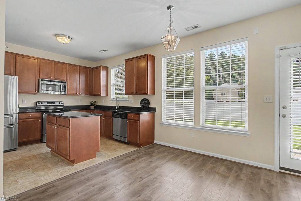 4200 White Cap Crescent Cres Property Photo 14