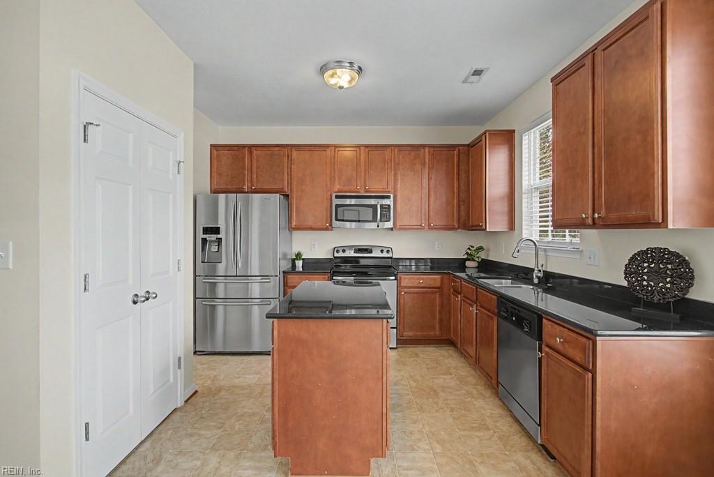 4200 White Cap Crescent Cres Property Photo 16
