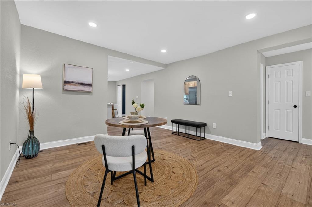 116 E Broad St Property Photo 10