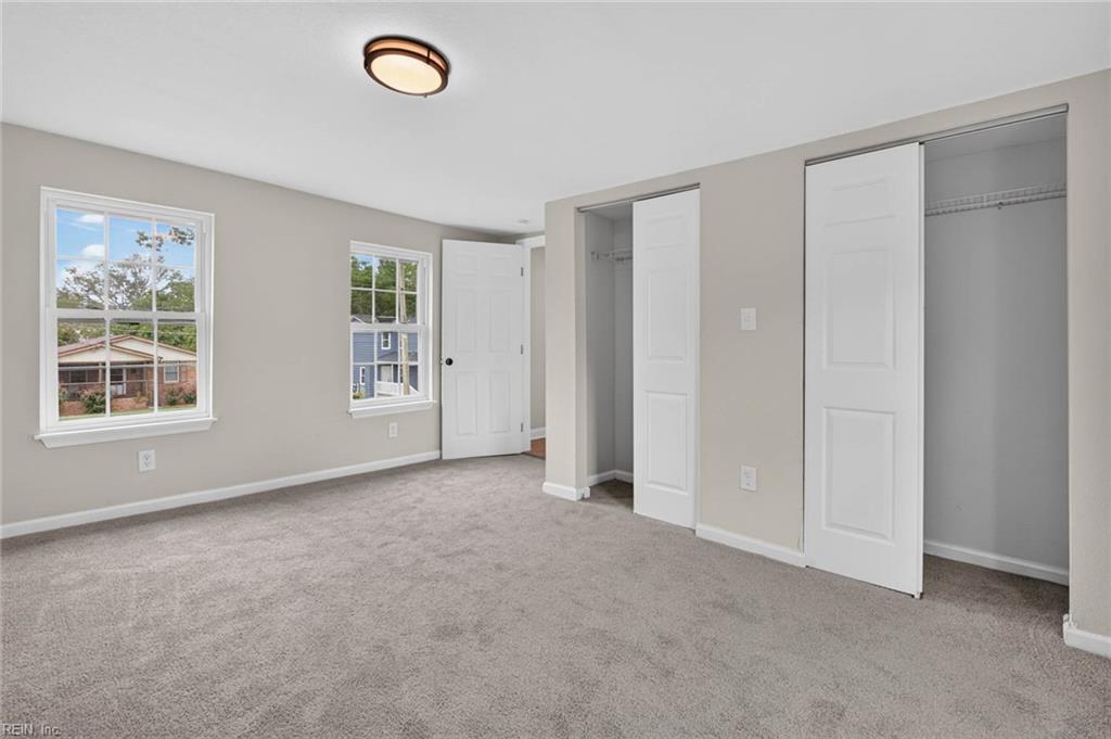 116 E Broad St Property Photo 30