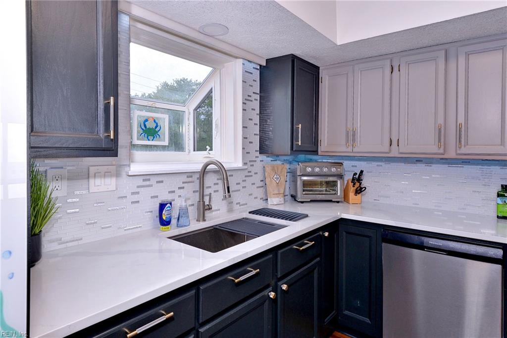 388 N First St Property Photo 12