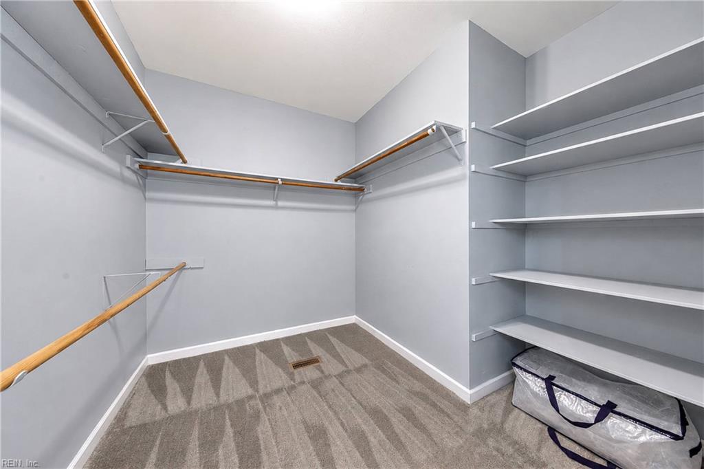 105 Stratton Property Photo 23