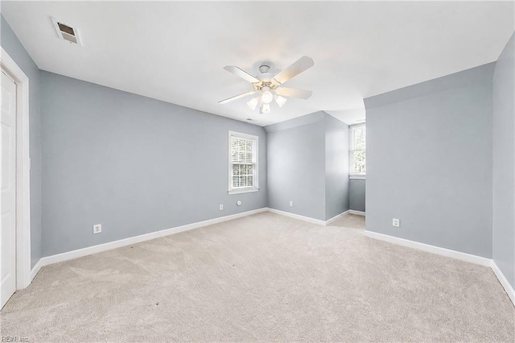 105 Stratton Property Photo 31