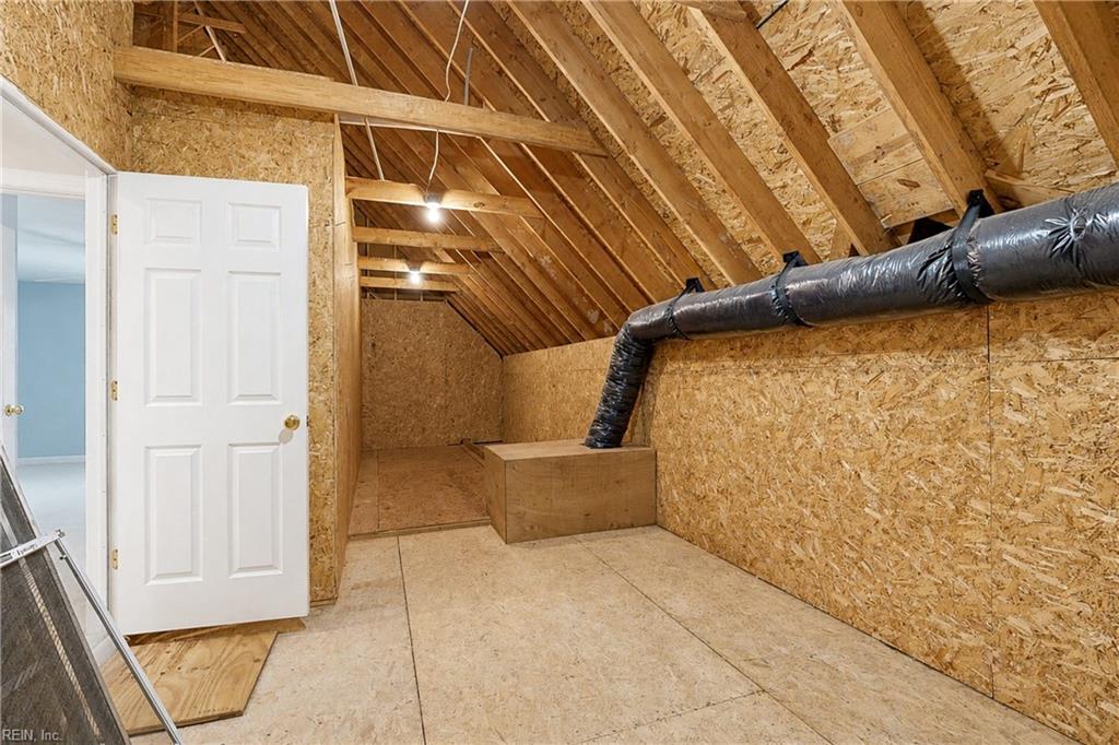 105 Stratton Property Photo 39