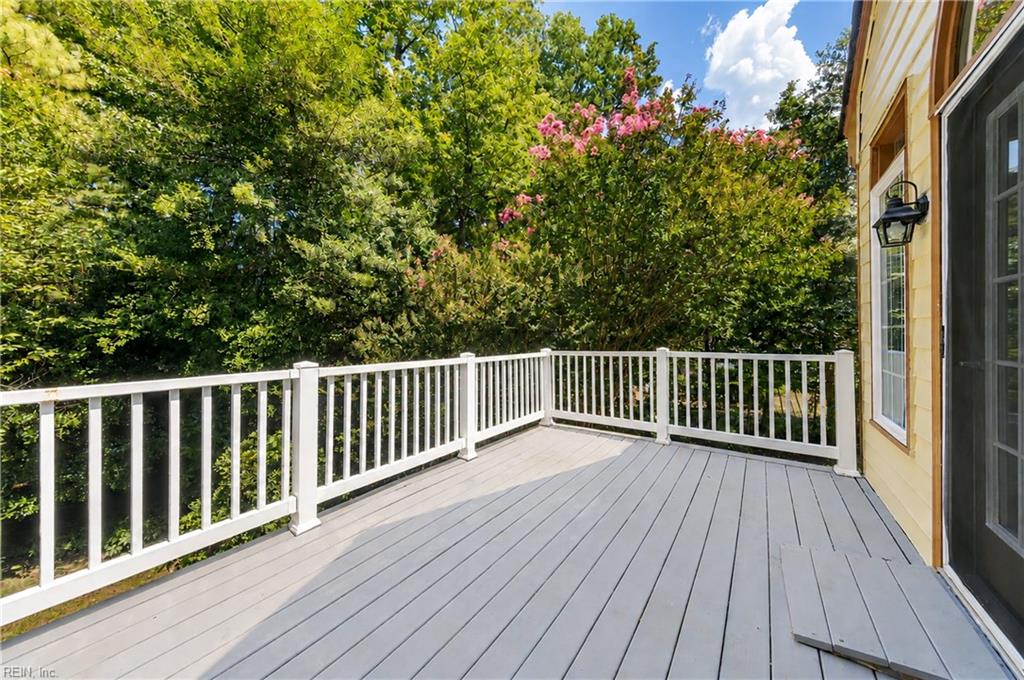 105 Stratton Property Photo 41