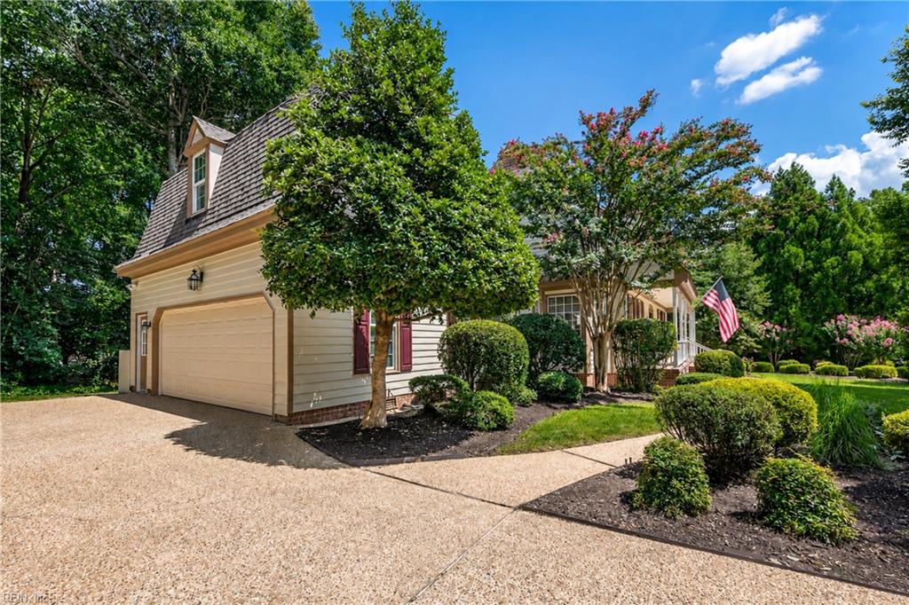 105 Stratton Property Photo 43