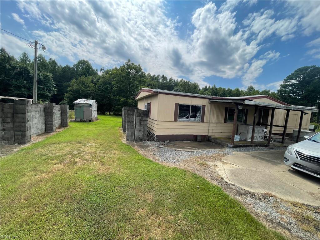 9324 Windsor Blvd Property Photo 4