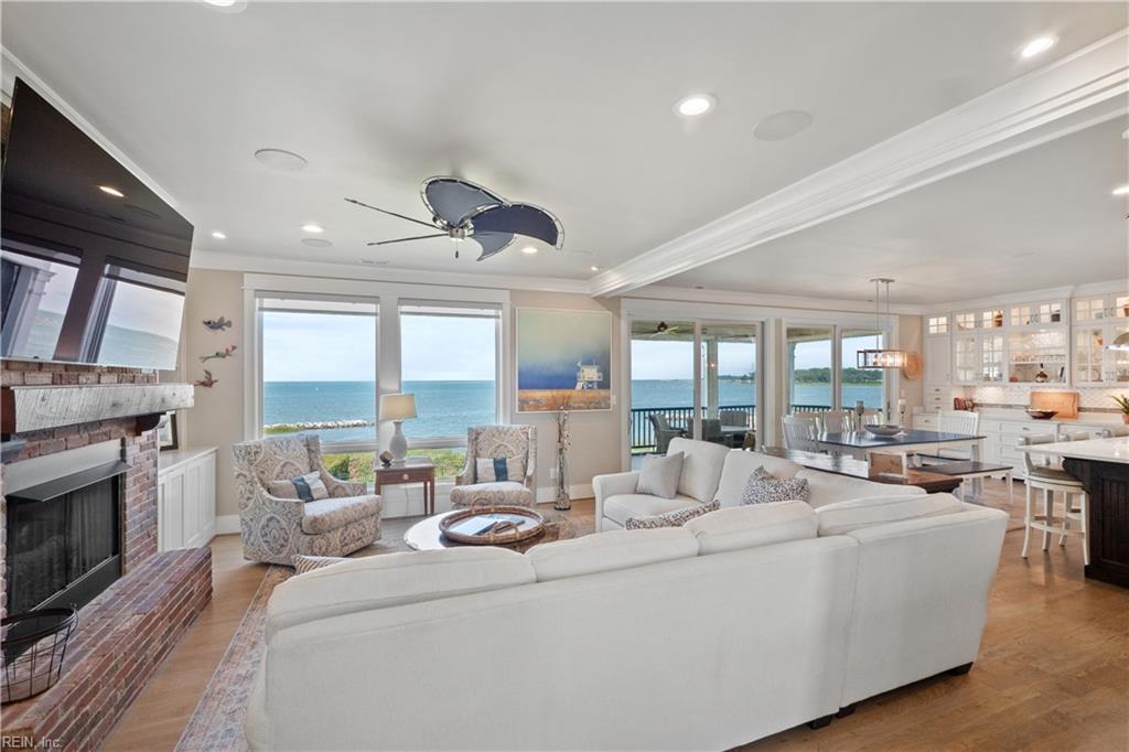 171 Sunset Blvd Property Photo 3