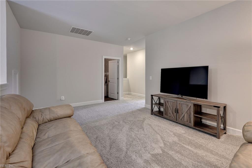 3685 Isaac Cir Property Photo 25