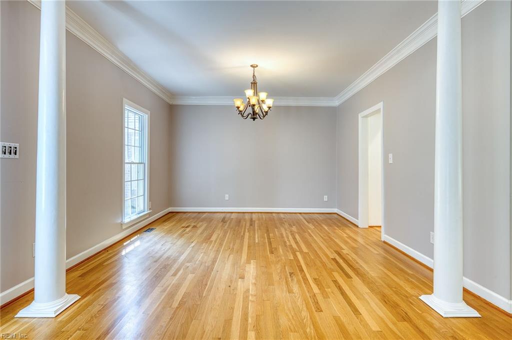 4904 Whitehaven Cir Property Photo 8