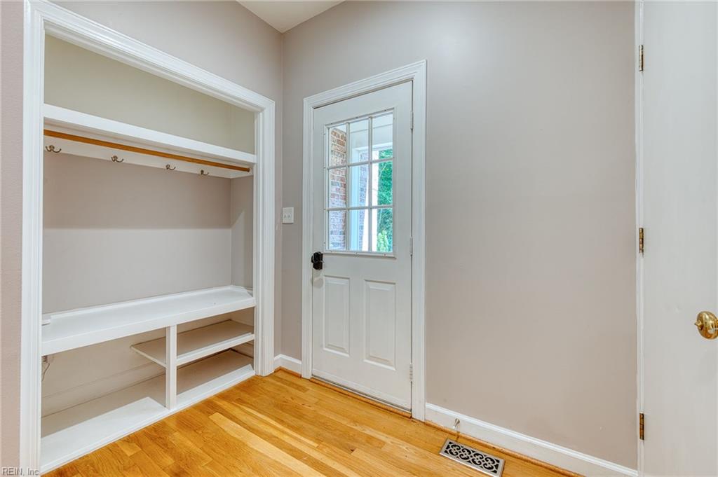 4904 Whitehaven Cir Property Photo 27