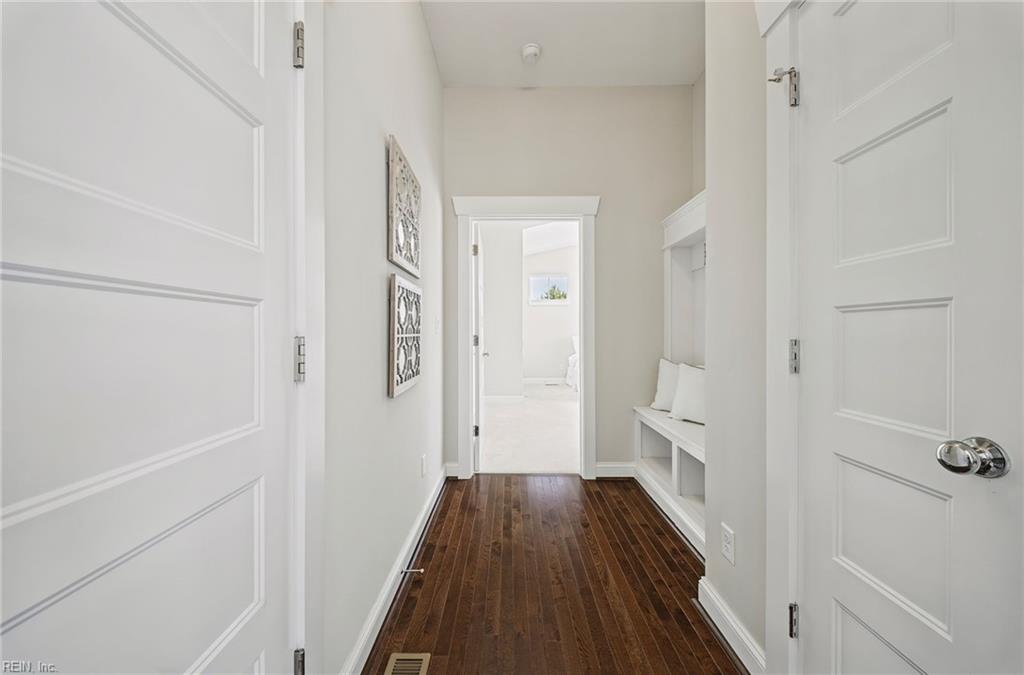 3114 Summerhouse Dr Property Photo 22