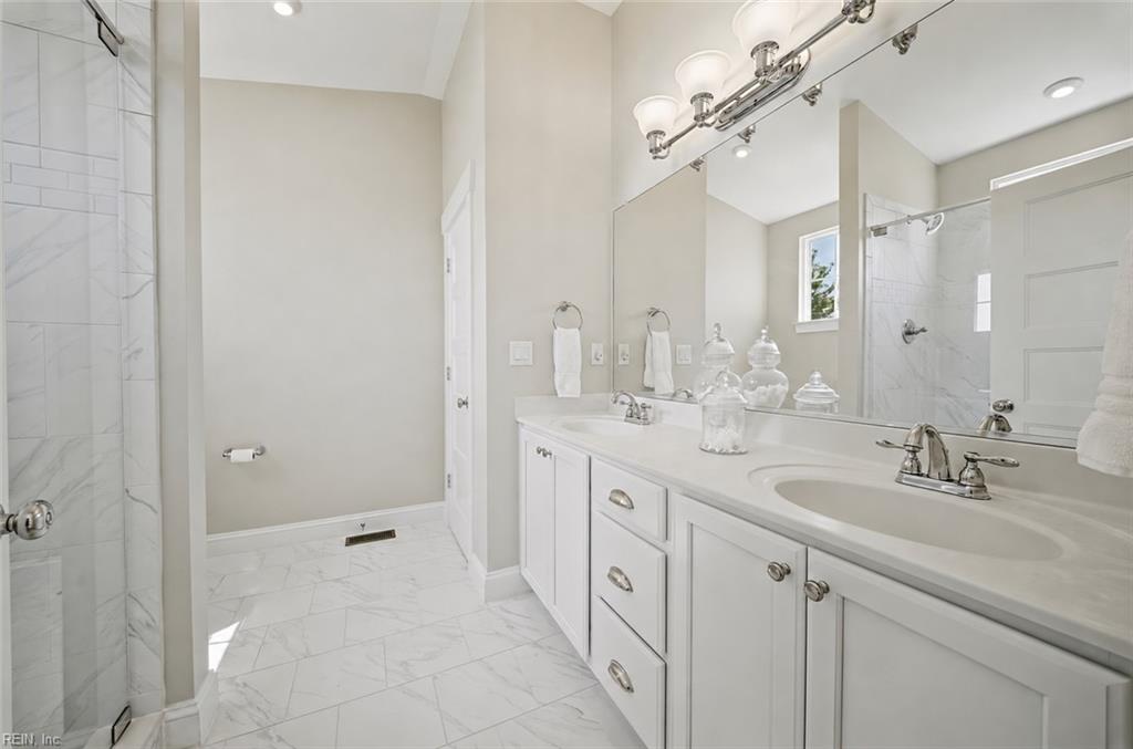 3114 Summerhouse Dr Property Photo 25