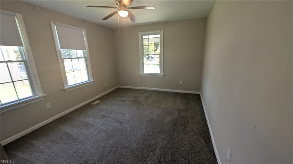 4314 King St Property Photo 10