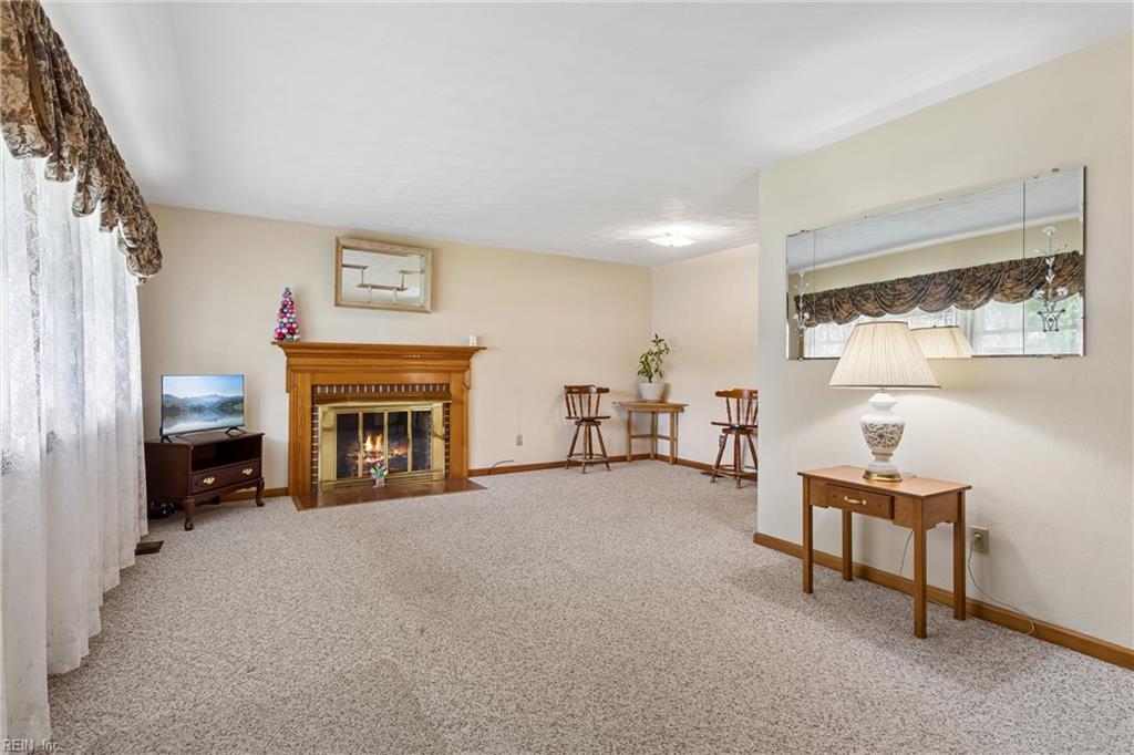 843 Catalina Dr Property Photo 6