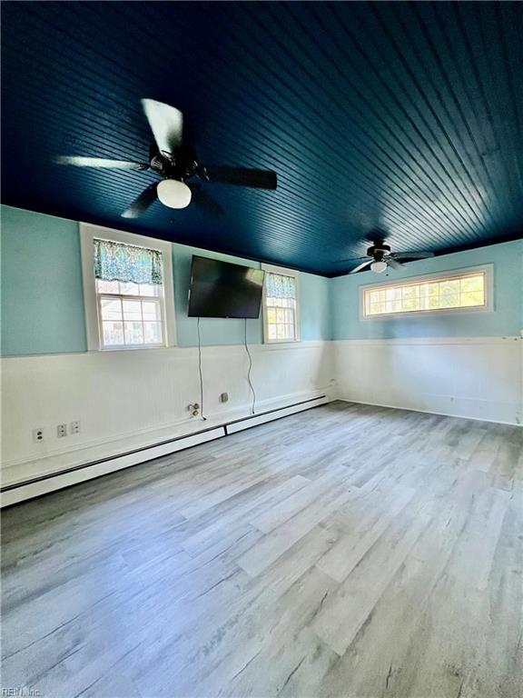 1209 Clay St Property Photo 18