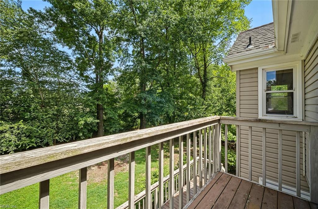 1010 Cuervo Ct Property Photo 40