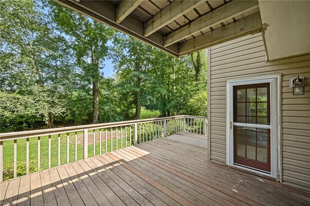 1010 Cuervo Ct Property Photo 41
