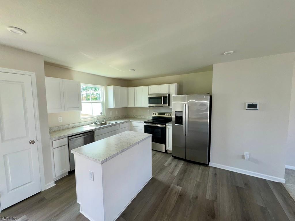 105 Shipmate Way Property Photo 7