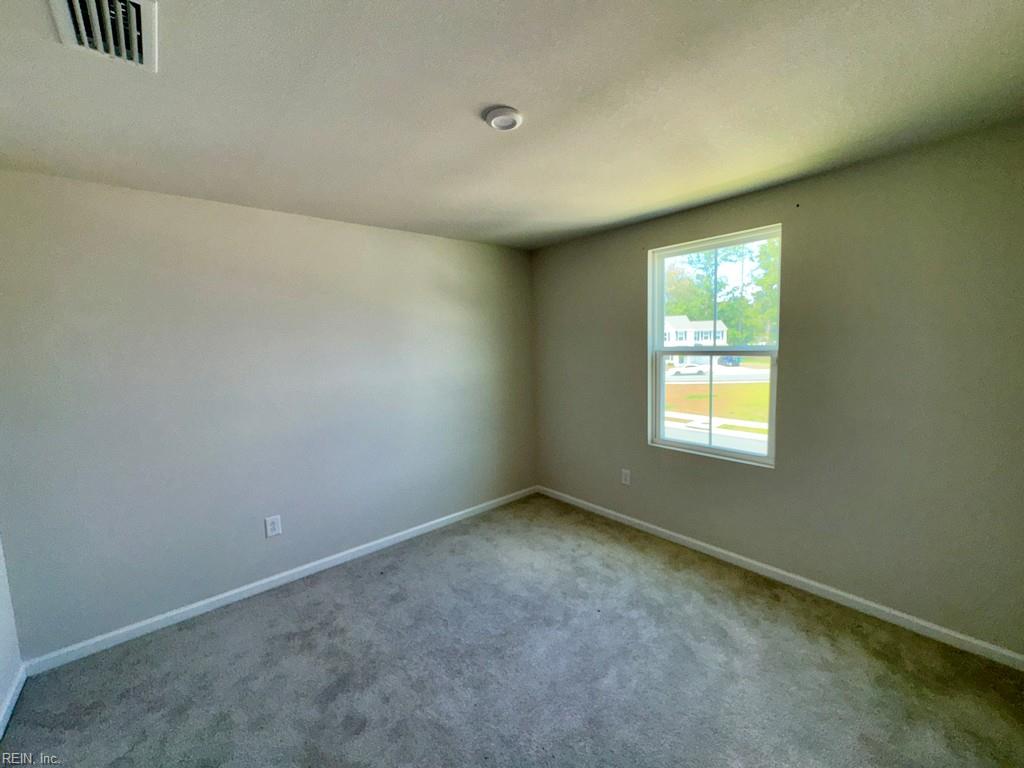 105 Shipmate Way Property Photo 10