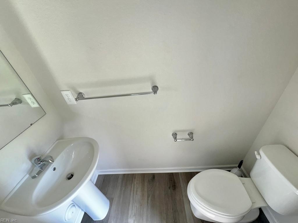 105 Shipmate Way Property Photo 14