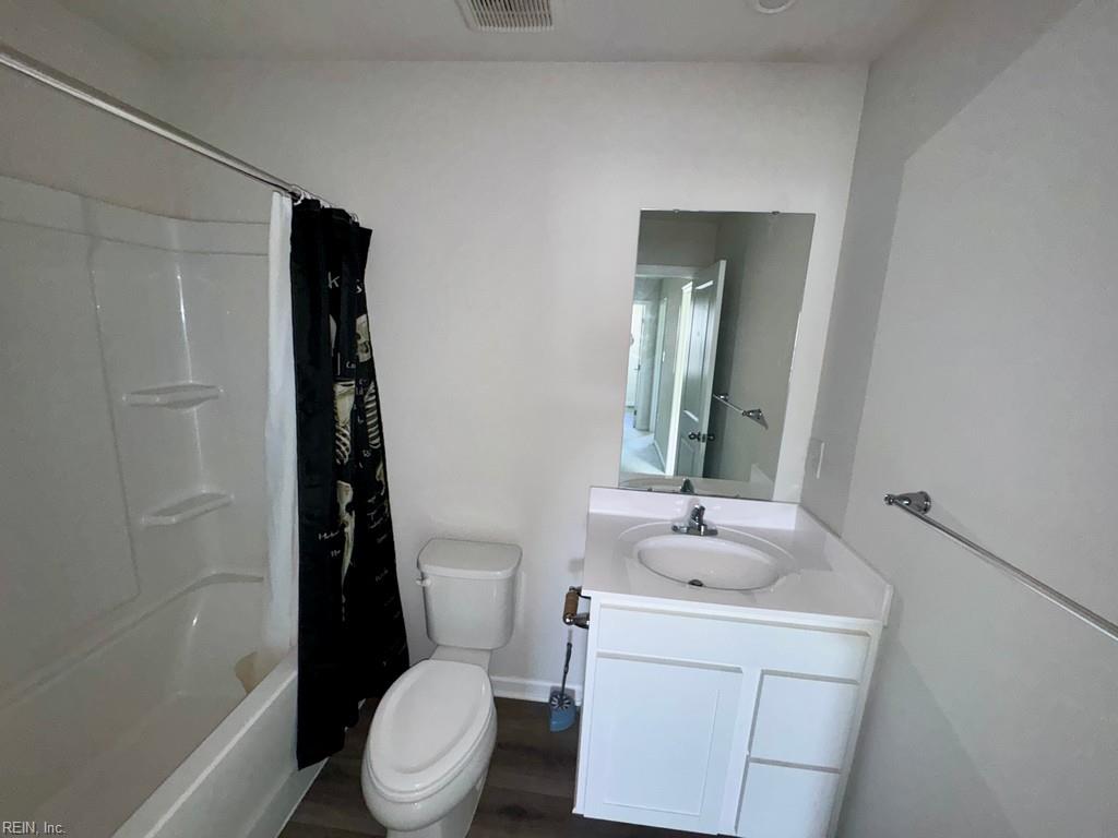 105 Shipmate Way Property Photo 15