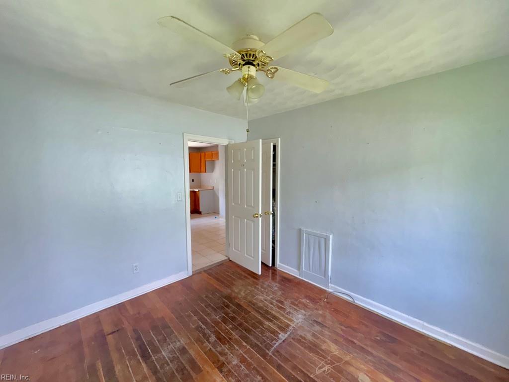 937 Quail St Property Photo 10