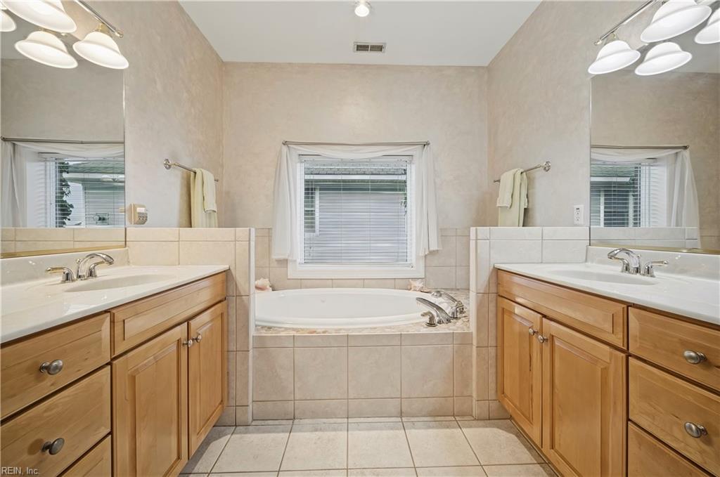 1128 Cottage Pl Property Photo 22