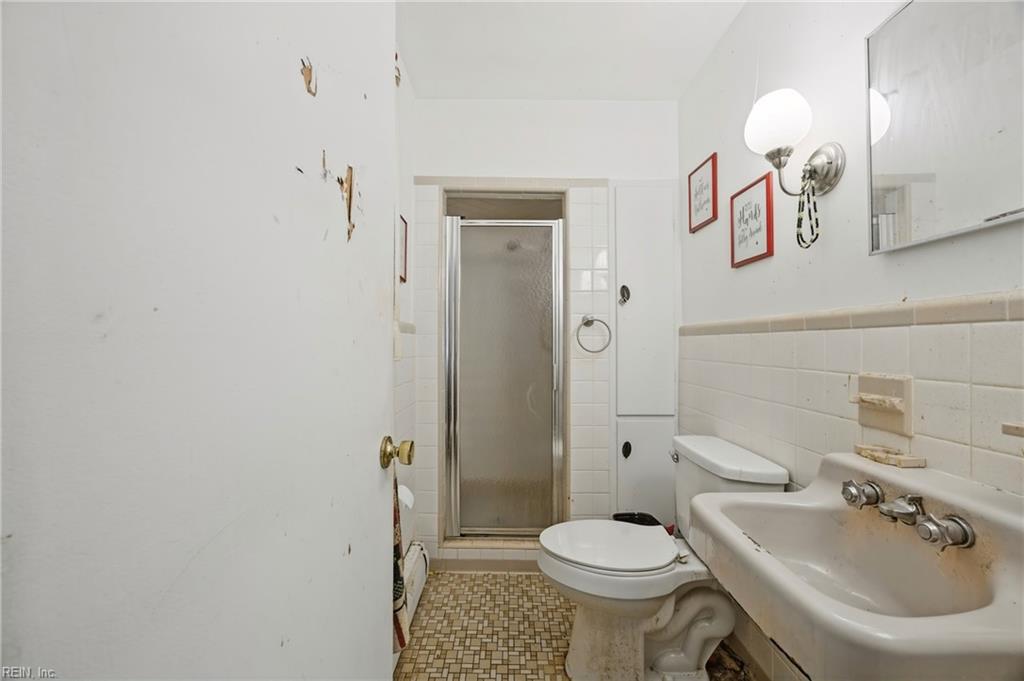 218 Northbrooke Ave Property Photo 16