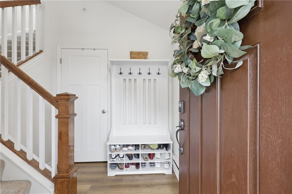 1312 Kathy Ann Way E Property Photo 3