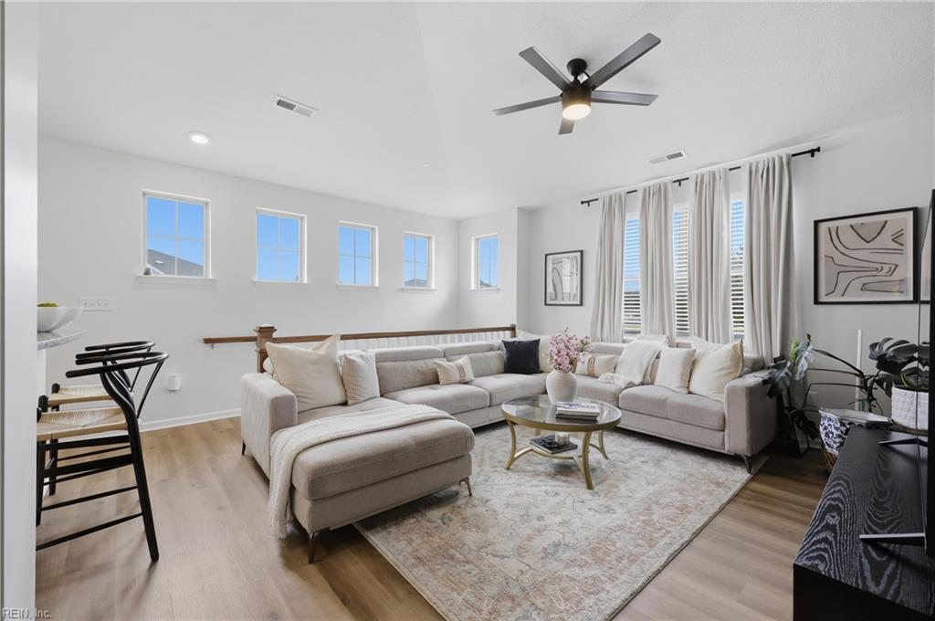 1312 Kathy Ann Way E Property Photo 12