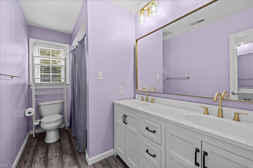 1904 Thomas Bishop Ct Property Photo 35