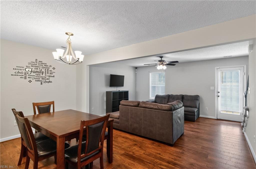 6 Chinaberry Pl Property Photo 11