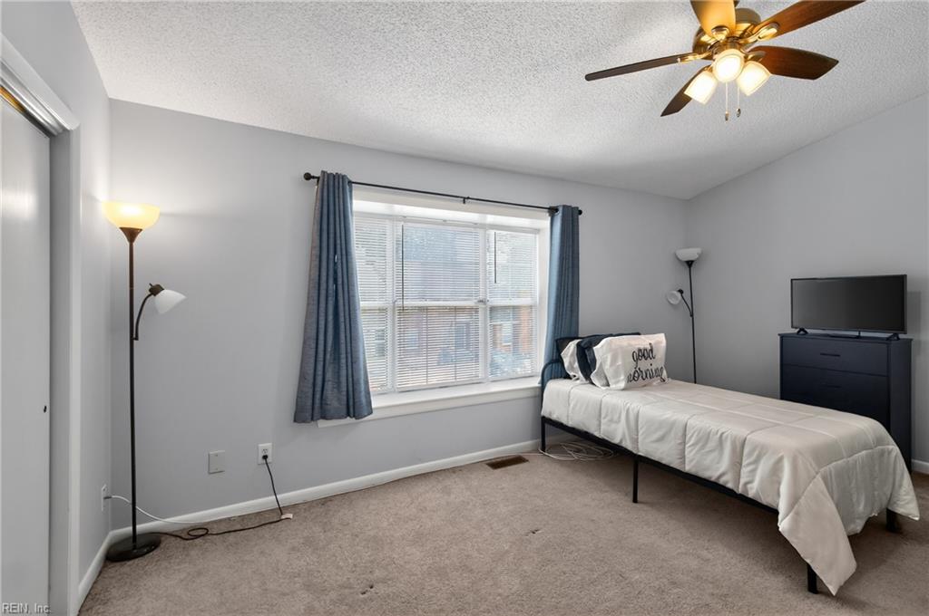 6 Chinaberry Pl Property Photo 29