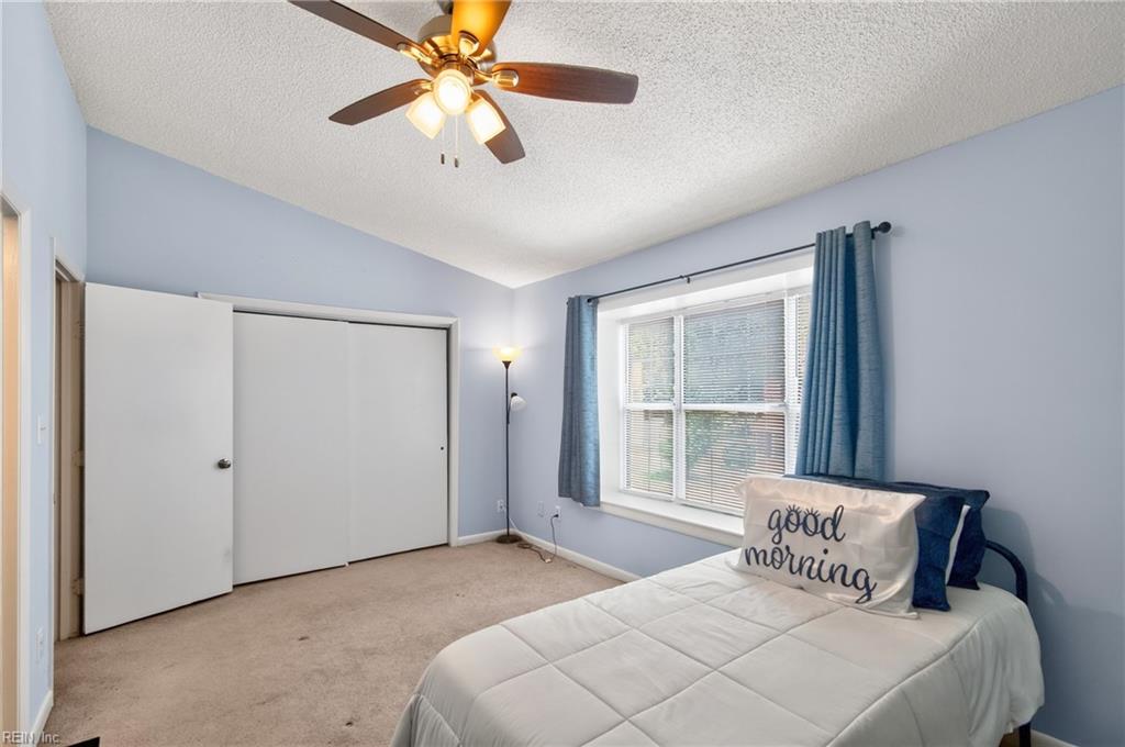 6 Chinaberry Pl Property Photo 31