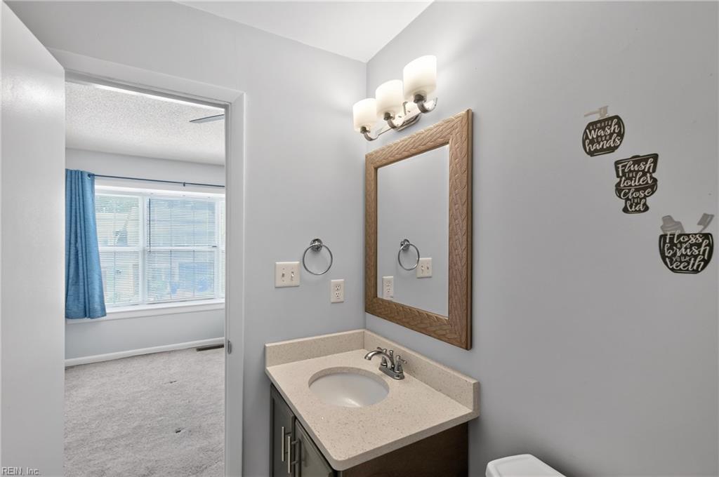 6 Chinaberry Pl Property Photo 34