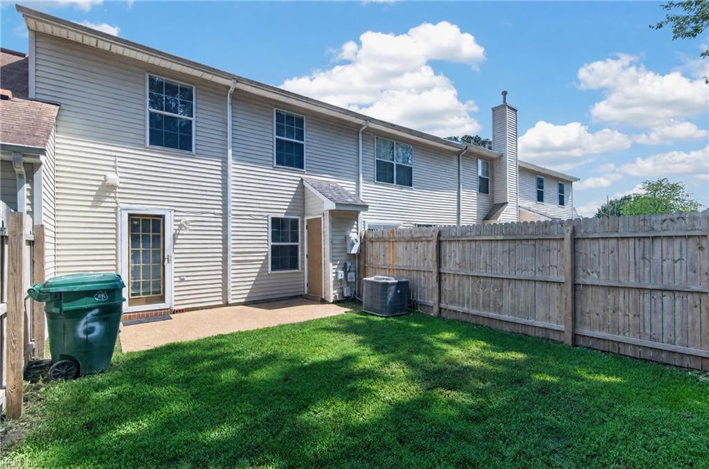 6 Chinaberry Pl Property Photo 36