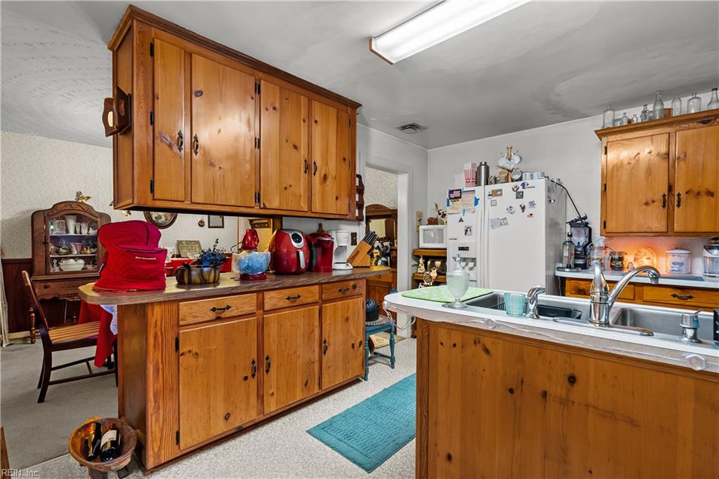 3460 Macdonald Rd Property Photo 19