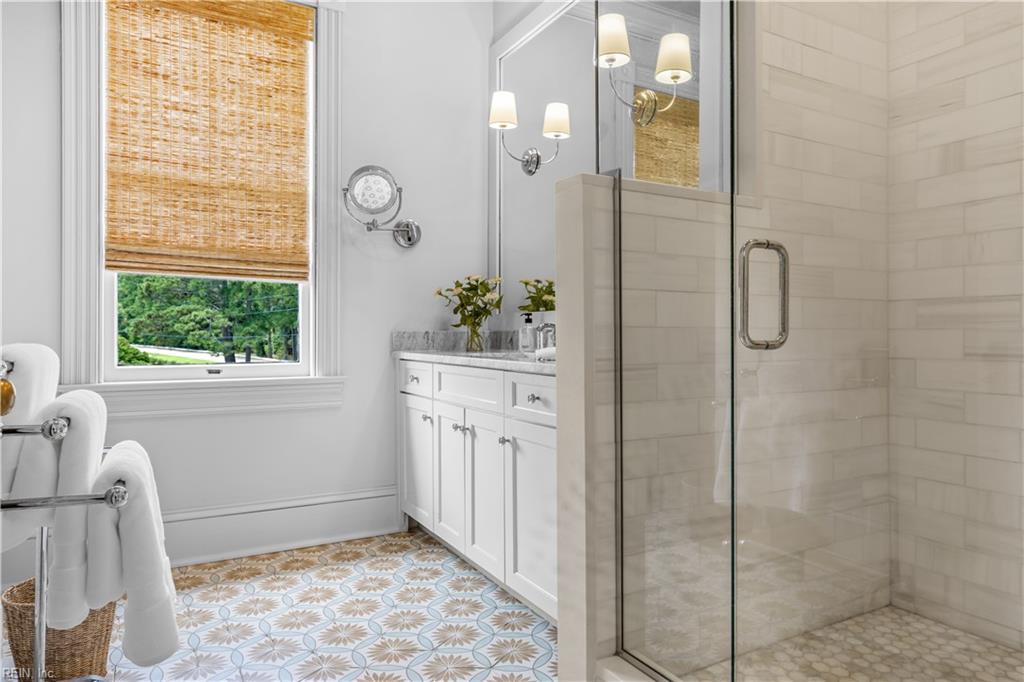 5633 Everets Rd Property Photo 35