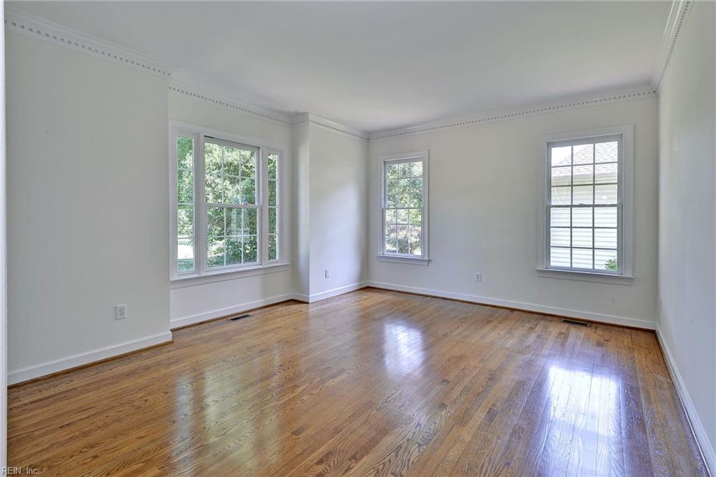 4041 Frances Berkeley Property Photo 4