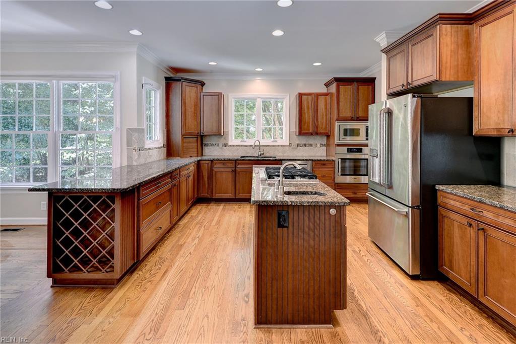 4041 Frances Berkeley Property Photo 13