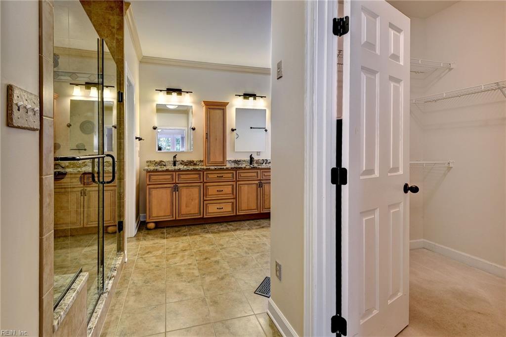 4041 Frances Berkeley Property Photo 20