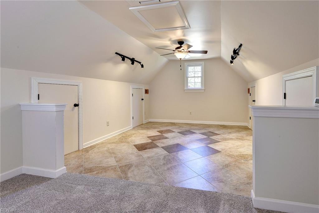 4041 Frances Berkeley Property Photo 26