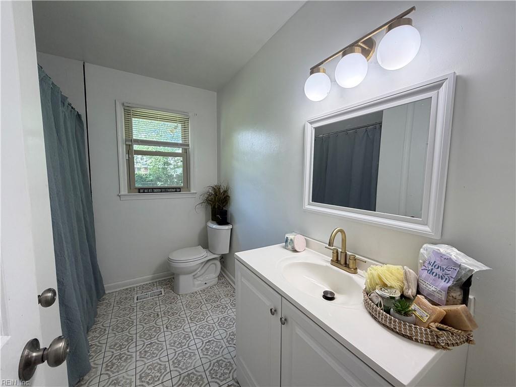 119 Armstrong St Property Photo 16
