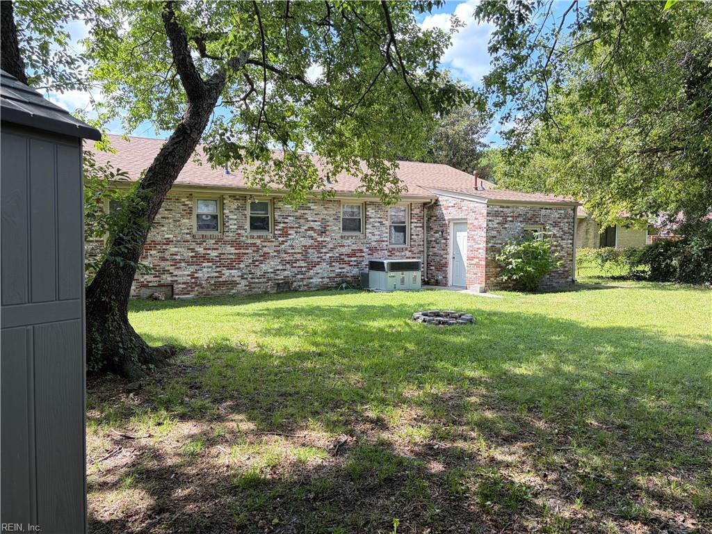 119 Armstrong St Property Photo 25