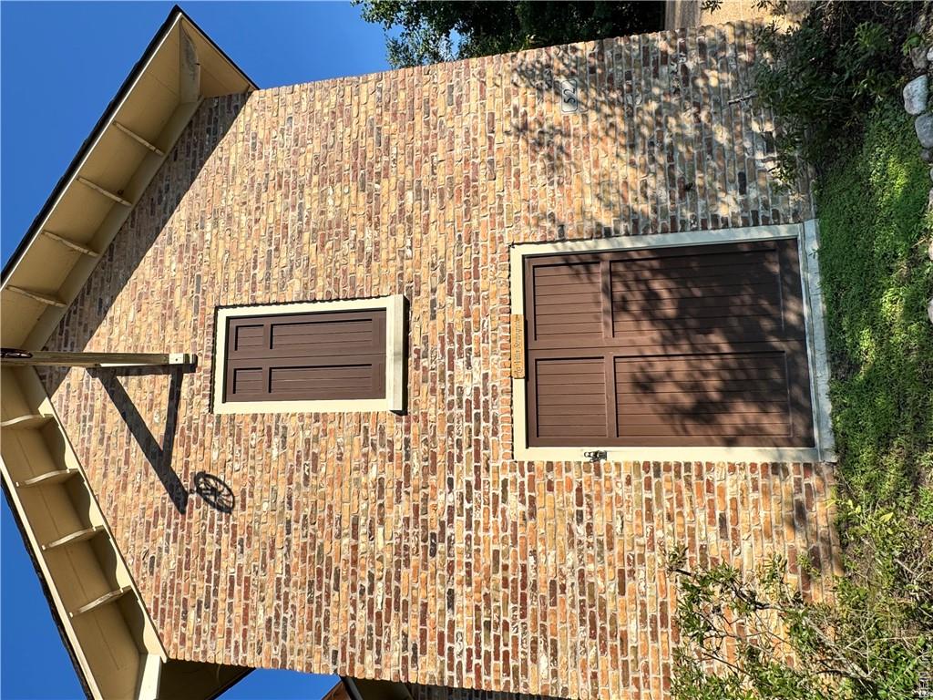 52 Queens Ct Property Photo 3