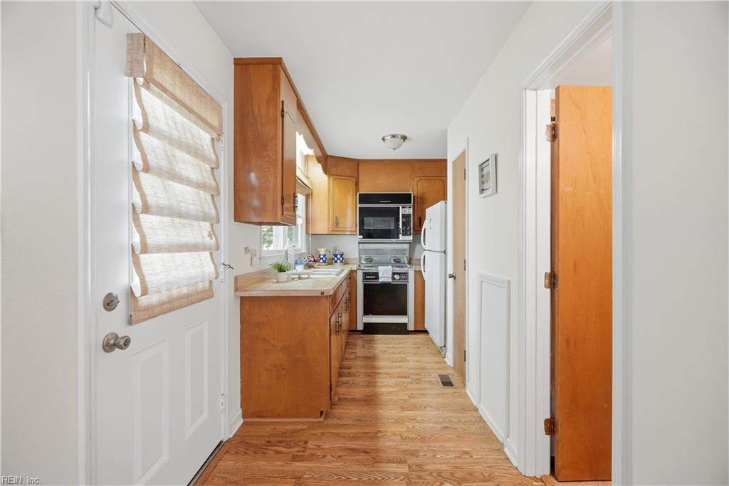2312 Walke St Property Photo 23